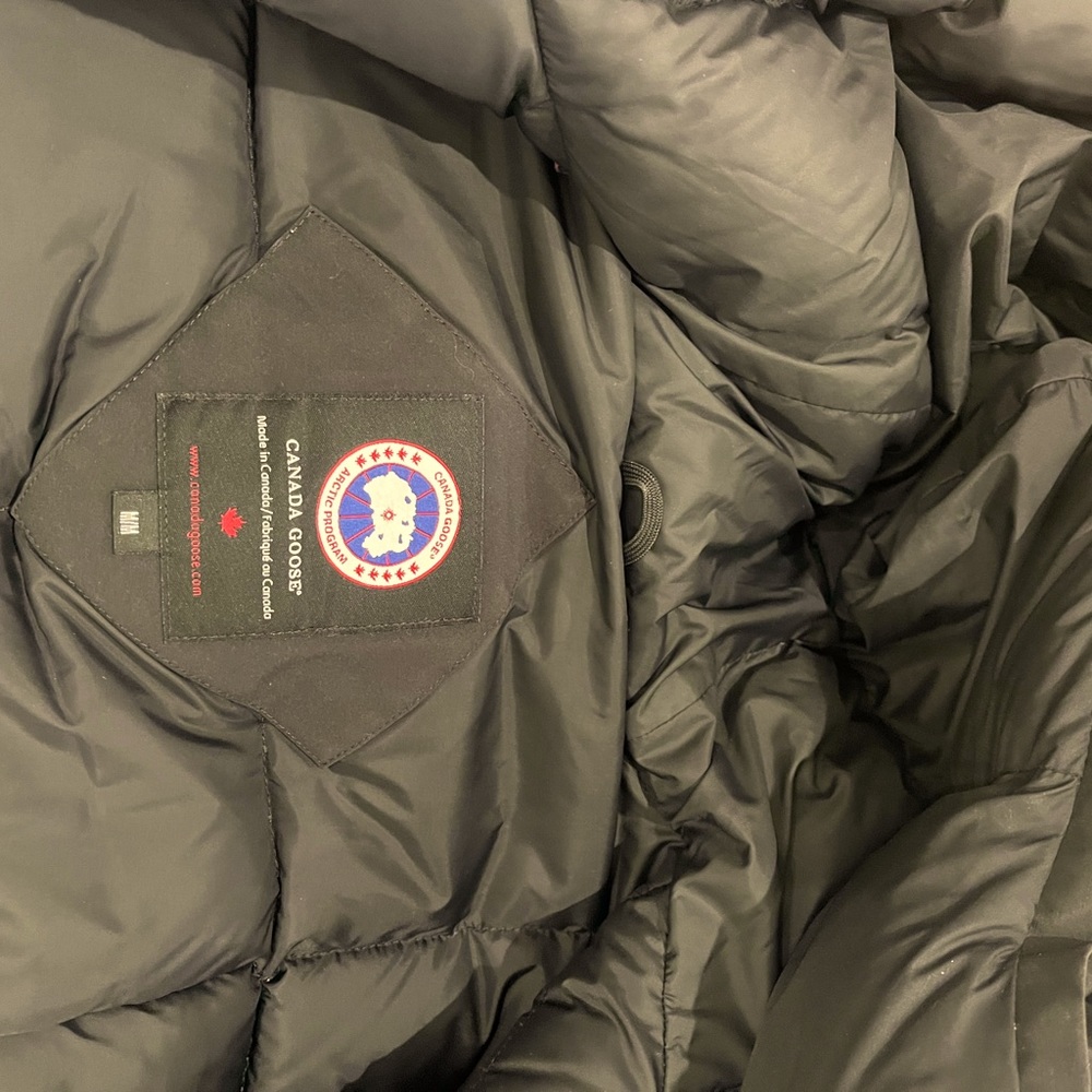 Original canada goose good condition